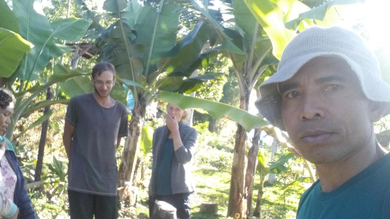 Karleta Homestay Ruteng Dış mekan fotoğraf