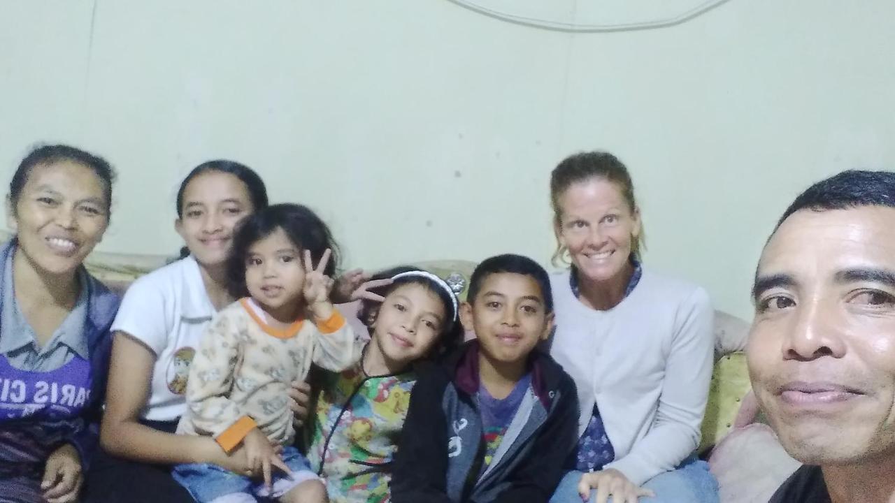 Karleta Homestay Ruteng Dış mekan fotoğraf
