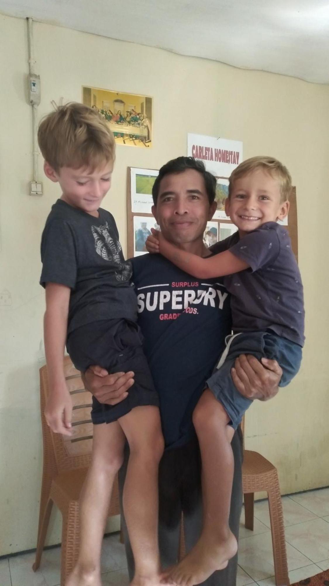 Karleta Homestay Ruteng Dış mekan fotoğraf